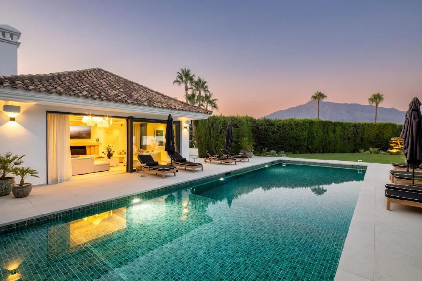 Villa Interni Nueva Andalucia Marbella 0*,